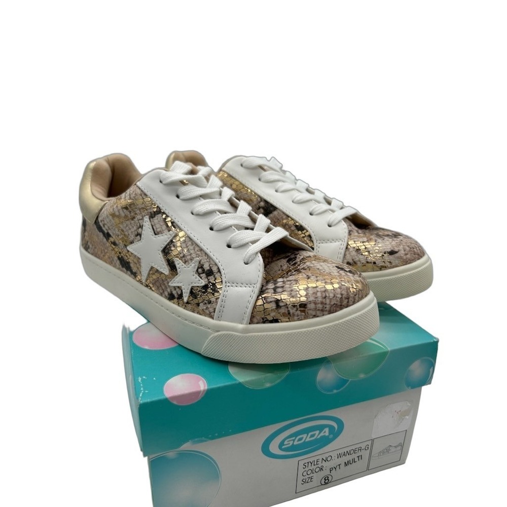 Soda Wander‎ G Sneakers Tennis Shoes Women's Size 8 Gold Snakeskin Star Low Top